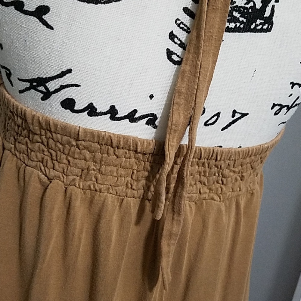 Halter Dress - Picture 6 of 7